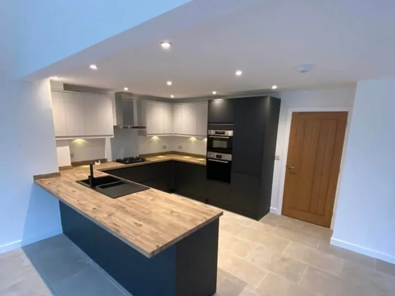 Fitted kitchen completed in a bungalow on the Quadring development